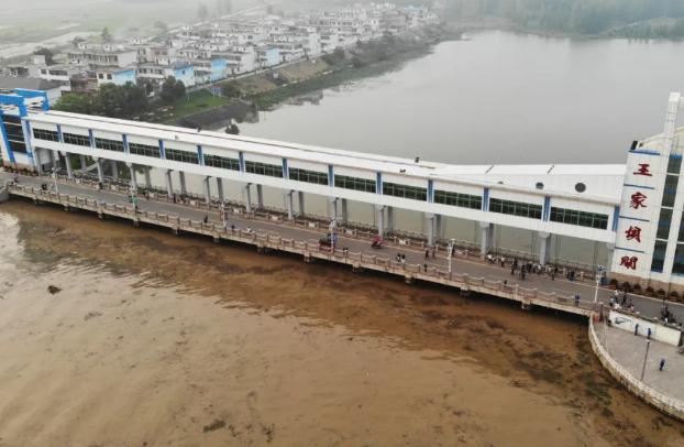 老板侵害女员工后续,法治热点早知道警方