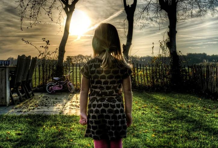 妈妈癌症晚期儿子能做点什么,60岁母亲癌症女儿该做些什么