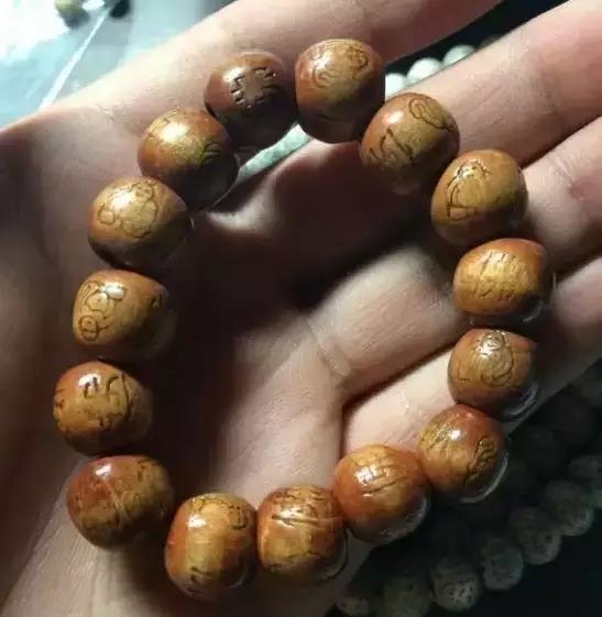 新手不容易踩坑的文玩,最值得入坑的文玩