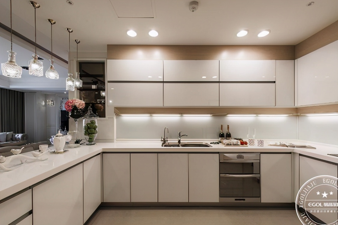 全屋家具定制门店利润,定制家具门店是怎样赚钱