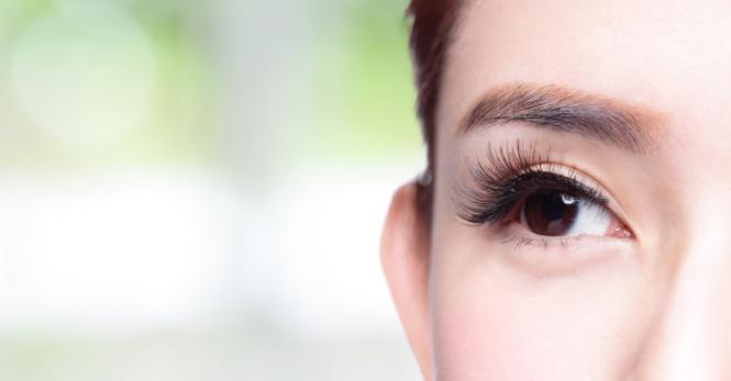 眼袋大皱纹多别耽搁试试这个方法,女性眼袋皱纹怎么消除