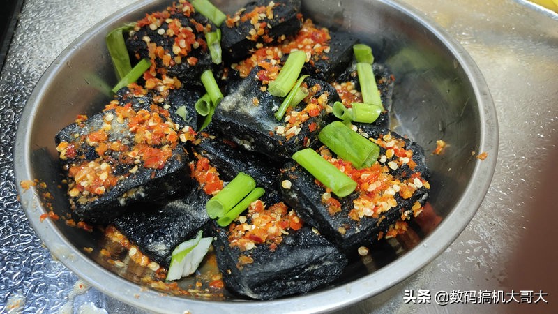 长沙罗记臭豆腐制作,自己做长沙臭豆腐胚