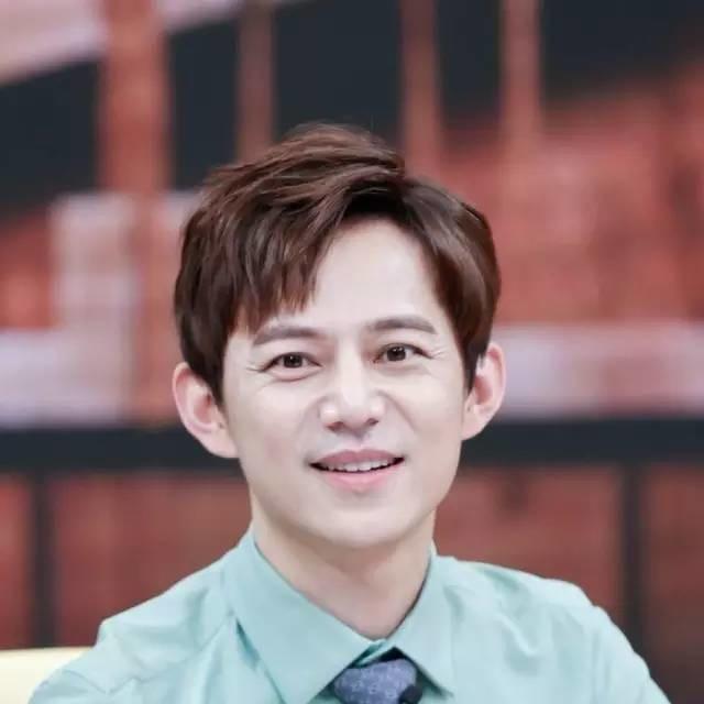 何炅真的没有结婚吗,何炅到底有没有结婚