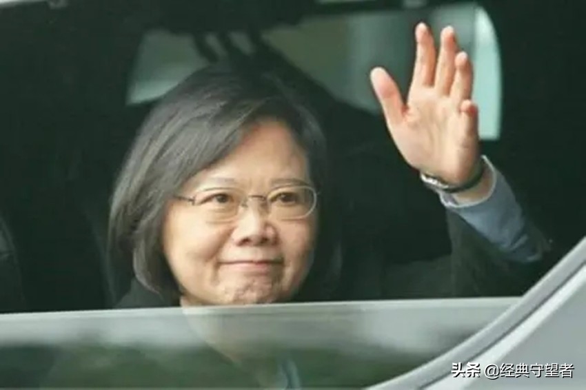 揭开台湾蔡英文侍卫队的黑历史,蔡英文想逃跑时这些人靠得住吗?