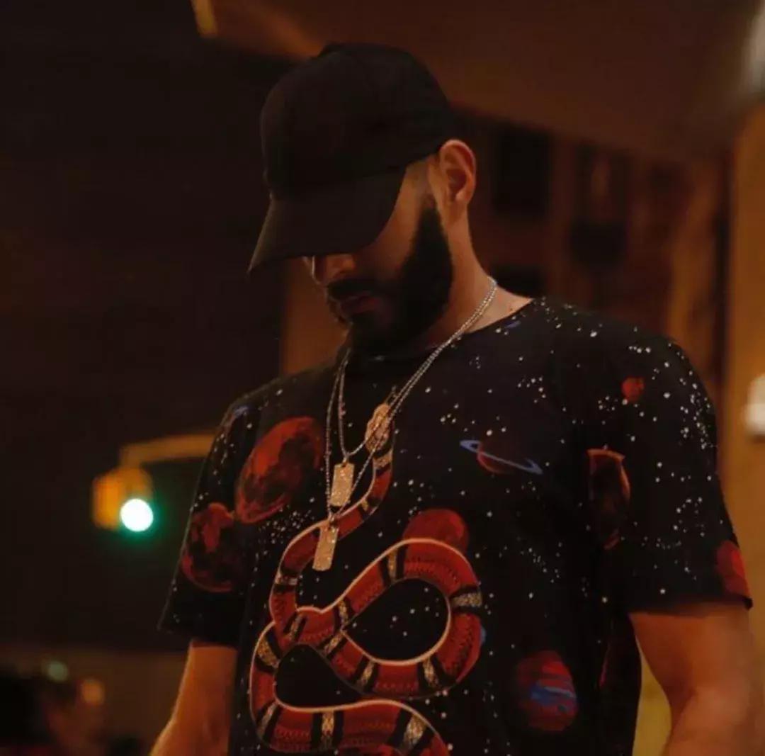 骗爸爸开法拉利,骗家里买车赌博