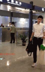 林更新有多低调,林更新衣服海澜