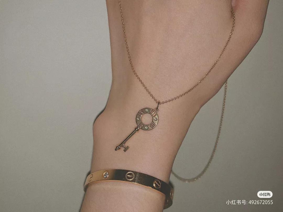 贫民窟女孩能买奢侈品么,中古tiffany项链