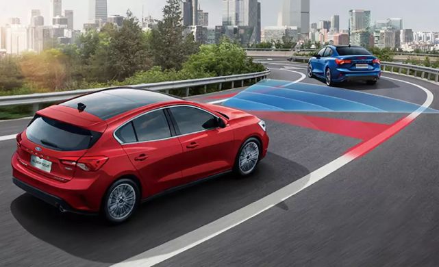 到底什么样的车省油又安全,全新福克斯通过性测试