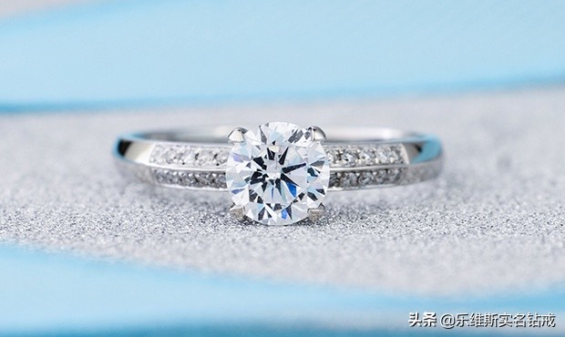 一般结婚要多少钱的钻戒,婚戒去哪里买合适一定要钻戒吗