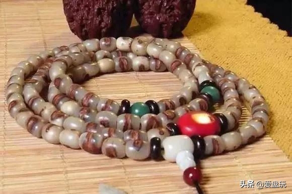 滴血莲花菩提子盘玩10年效果图,最简单菩提盘玩方法