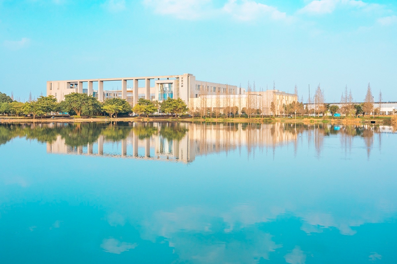 上大学离家远近重要还是宿舍重要,上大学离家近