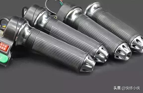 电动车有电拧把手有时走有时不走,电动车淋雨有电拧转把不走怎么修