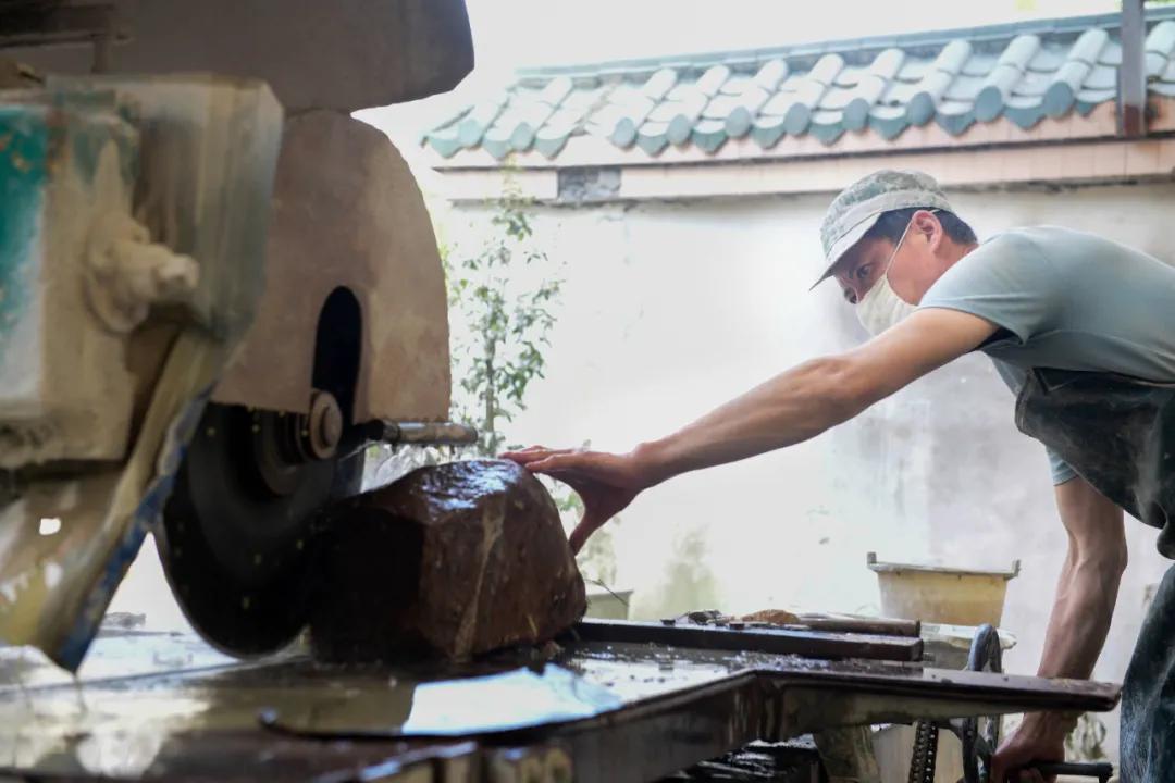 万万想不到，这些精美的玉器是“桐梓造”