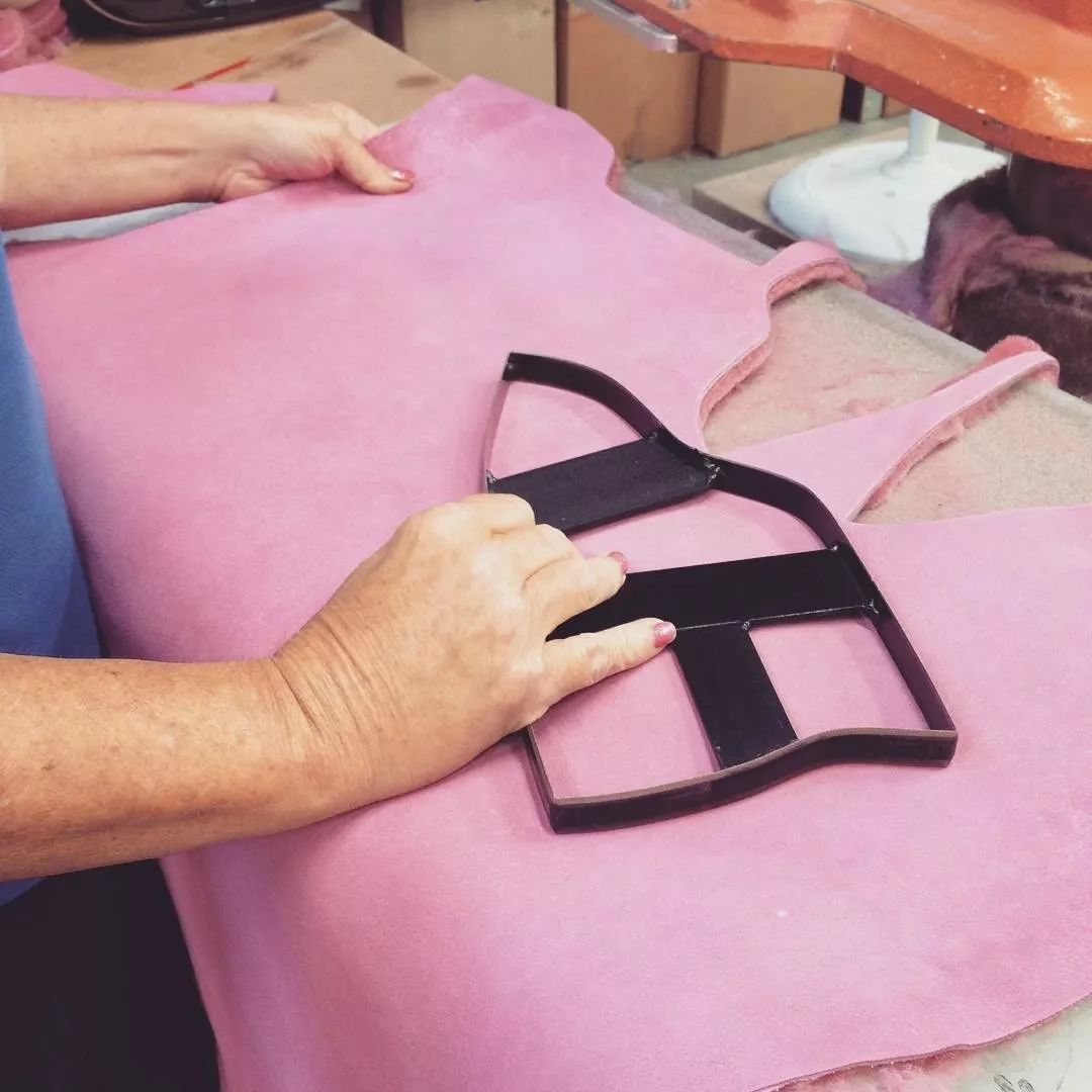 ugg澳洲款式,ugg有跟其他品牌联名吗