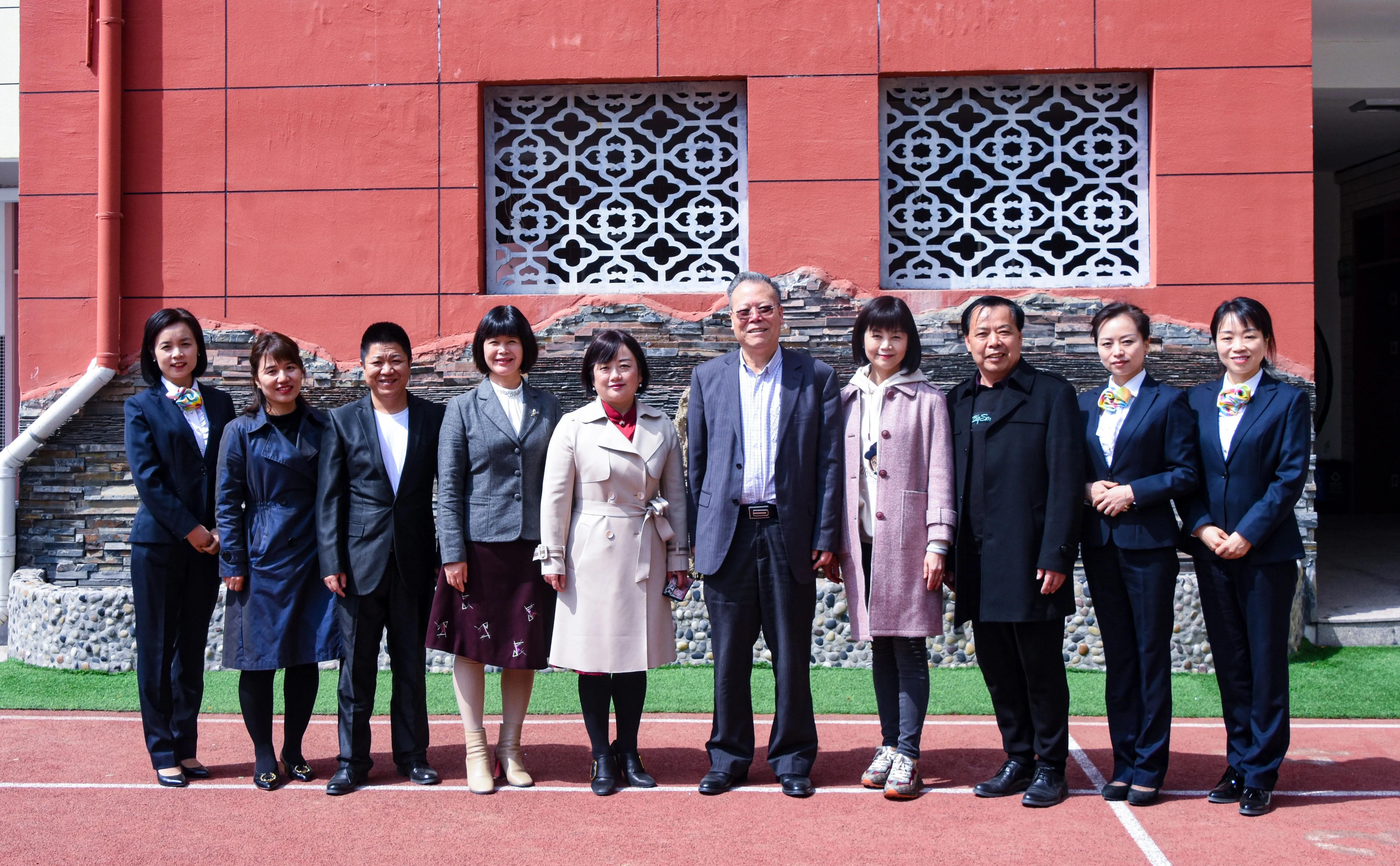 昆明路小学特色课程有哪些,小学学科融合教学研讨会