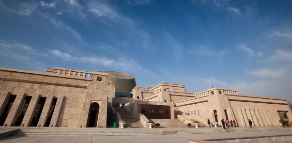 来古都长安了解历史,来秦始皇兵马俑主要看啥