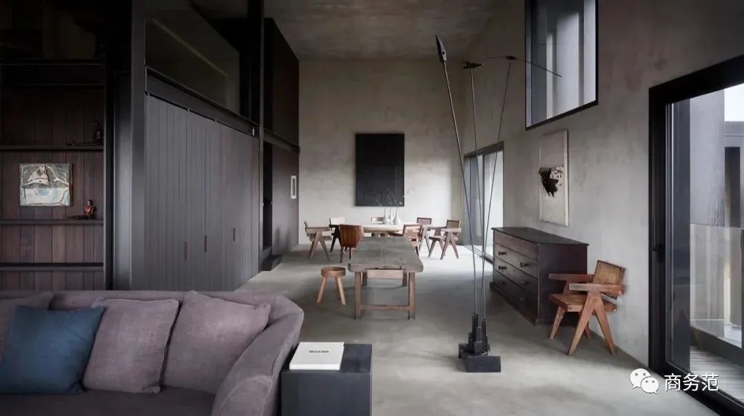 侃爷卡戴珊离婚后合体,卡戴珊什么时候跟侃爷闹分手的