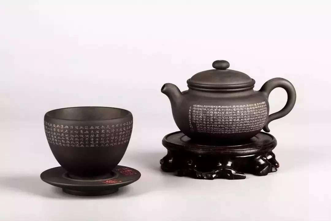 网上卖的建水紫陶壶是正品吗,如何选建水紫陶好泥料