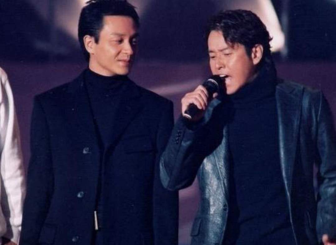 谭咏麟好听到哭的一首歌,谭咏麟最经典的歌现场版