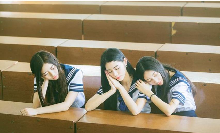 女大学生意外有孕新闻,大学期间女生怀孕现象