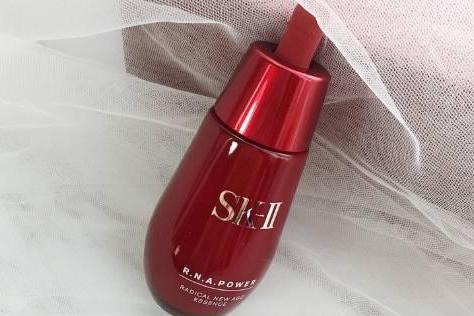 推荐几款最好的好用的精华液,最好的三款精华液