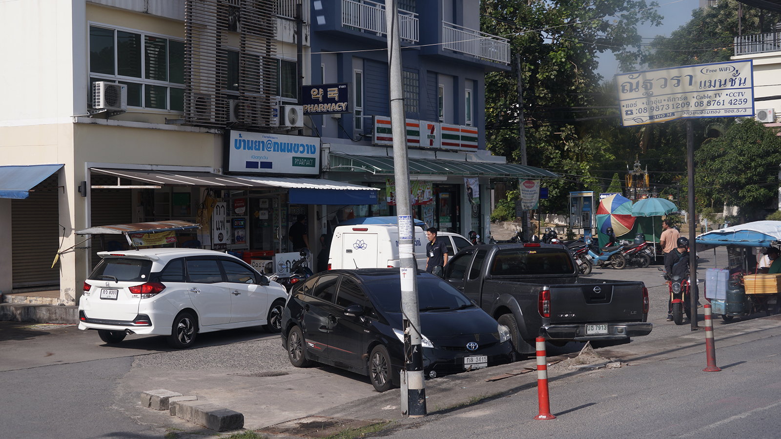 泰国风骏皮卡低趴改装,泰国丰田皮卡改装低趴