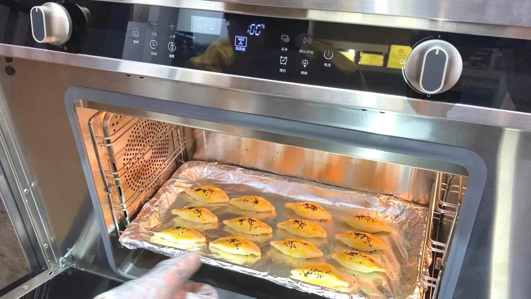 菠萝派蛋挞皮视频,菠萝派蛋挞皮用空气炸锅做法