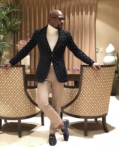 梅威瑟炫富日常,拳王梅威瑟又在疯狂炫富