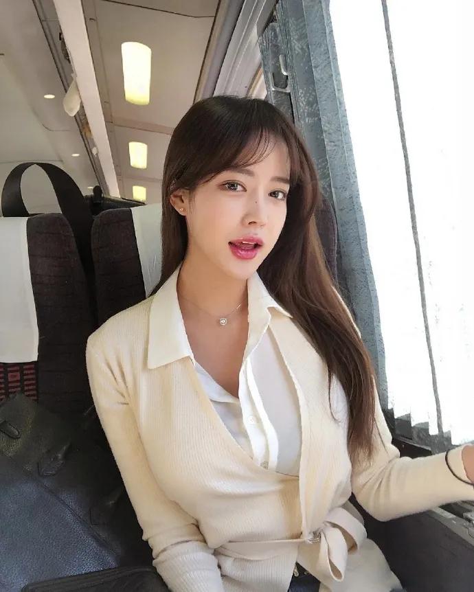 嘻咦嗷笑就完了NO.3