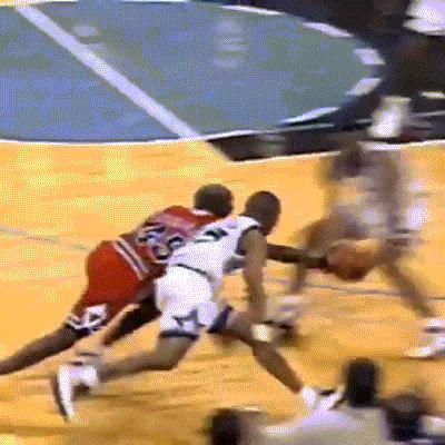 96公牛是乔丹强还是球队强,96年公牛是最强公牛吗