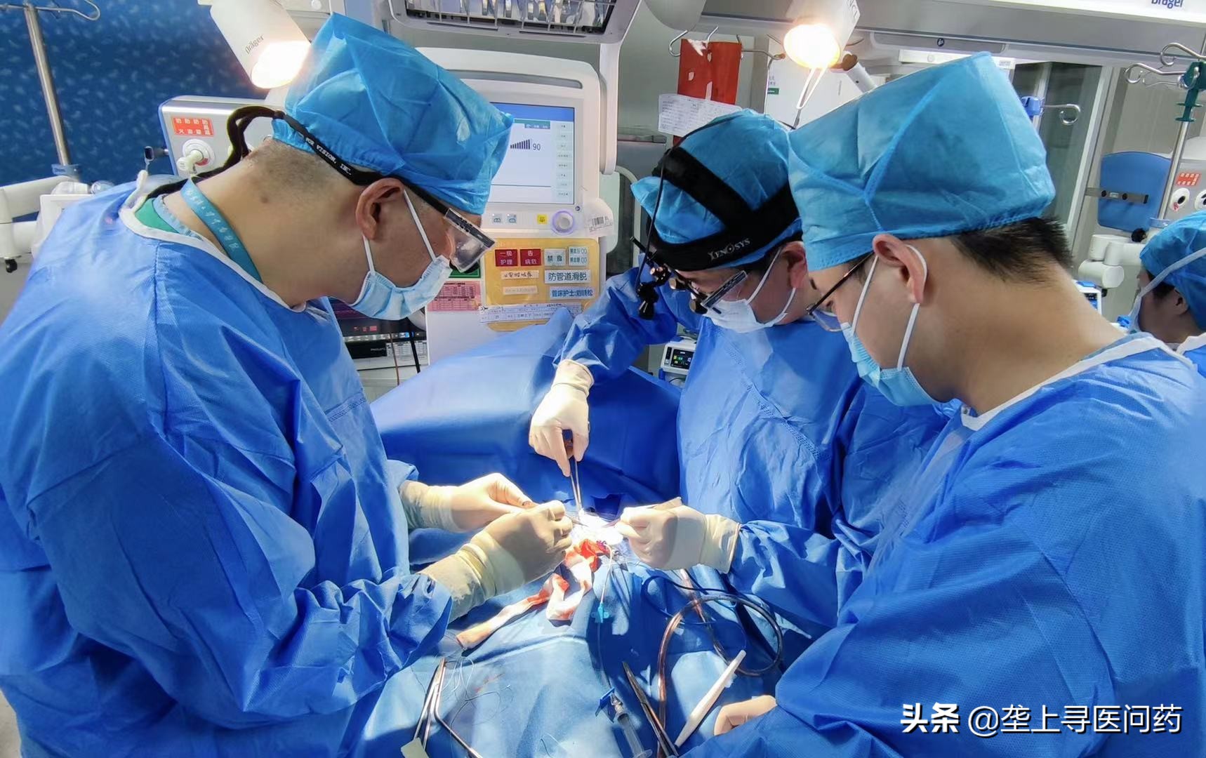 24小时内两次手术救回早产儿,出生5小时紧急抢救