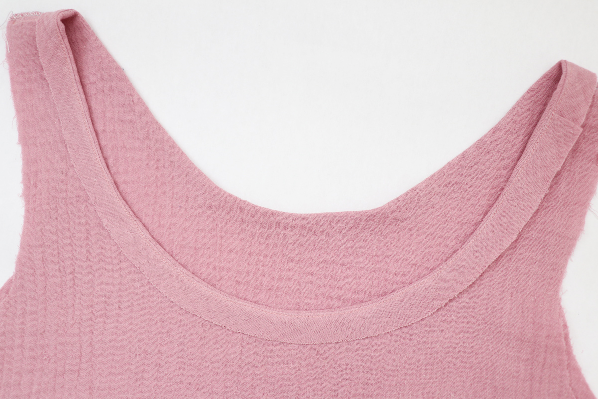 领口缝合法,收缩领口缝法视频教程