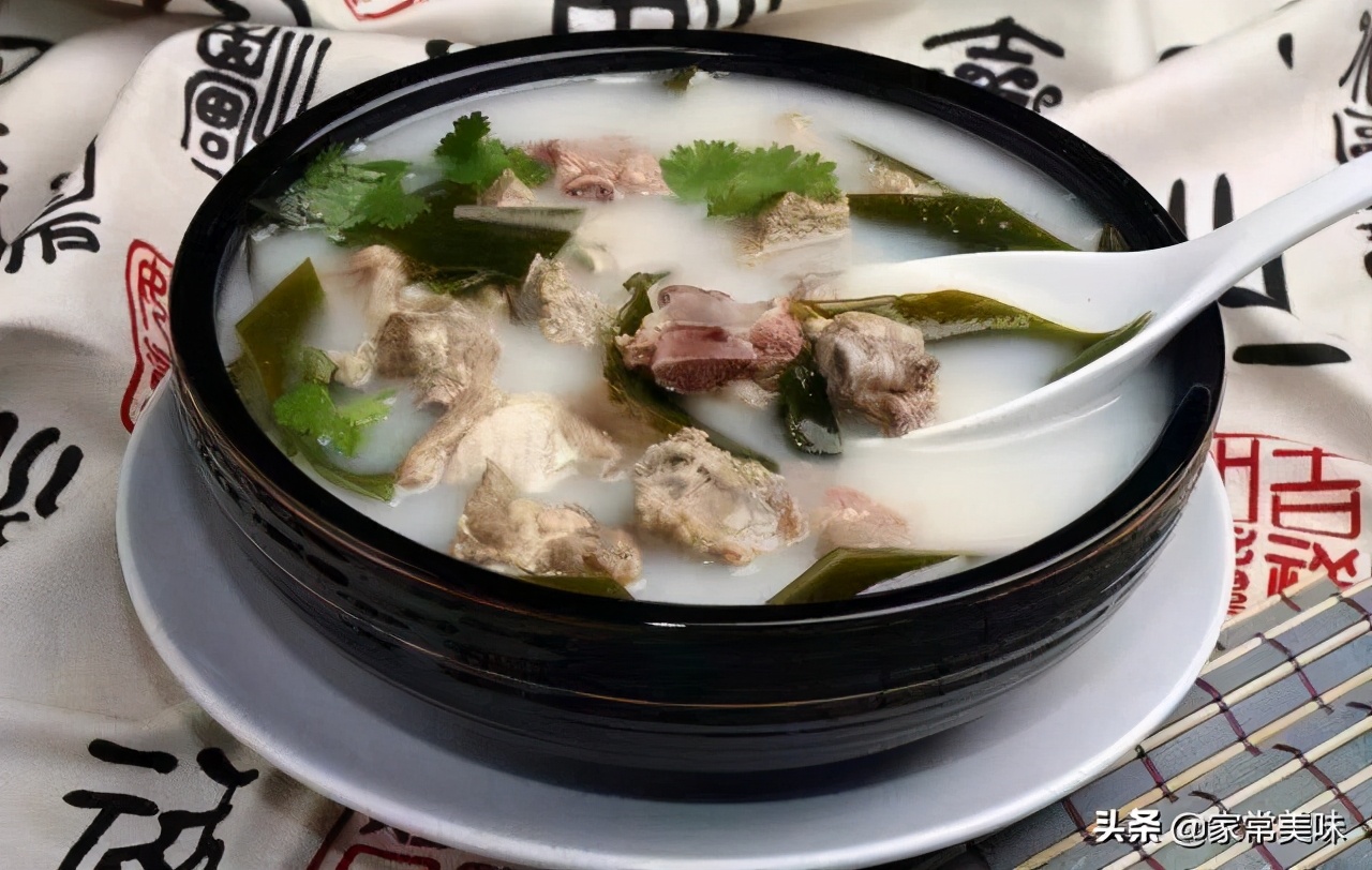 买猪排骨前排还是后排好,买猪排骨前面的好还是后面的好