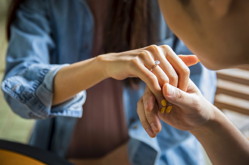 七夕分居两地,分居异地的夫妻七夕送什么