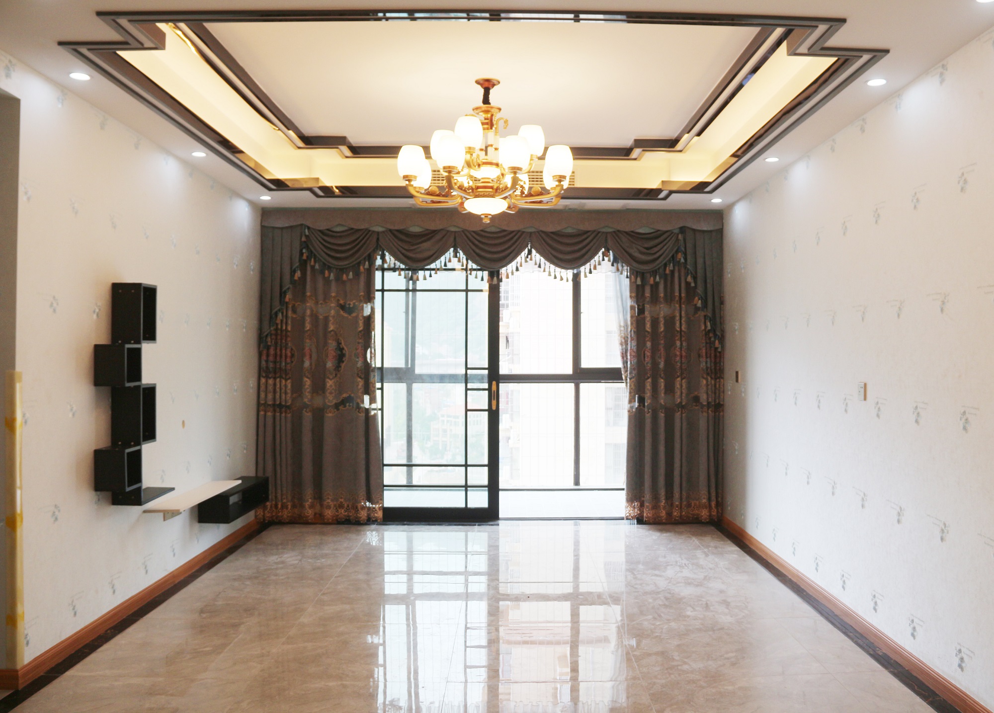 十年专注只为让你有一个温馨的家,用一生的爱筑一个温暖的家