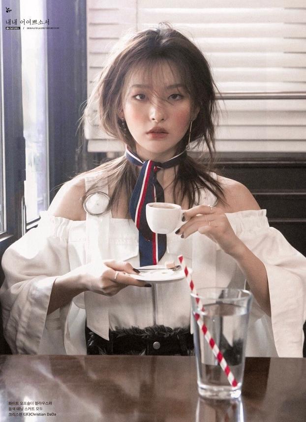 无回归抠脚状态，姜涩琪官宣奢侈品全球代言人，新品合作有排面