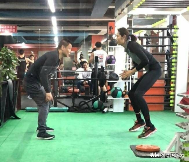 朱婷手腕伤势最新详情,记者透露朱婷康复消息