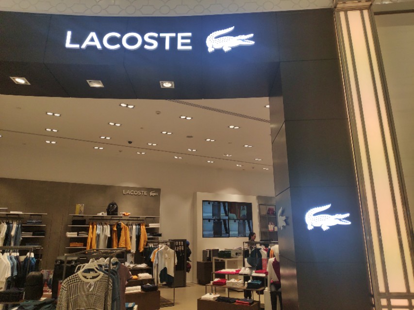 普吉岛王权免税店必购清单,普吉岛王权免税店为什么免费