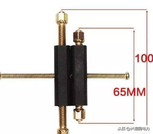 插座底盒螺丝孔大怎么处理,插座螺丝孔坏了怎么修补