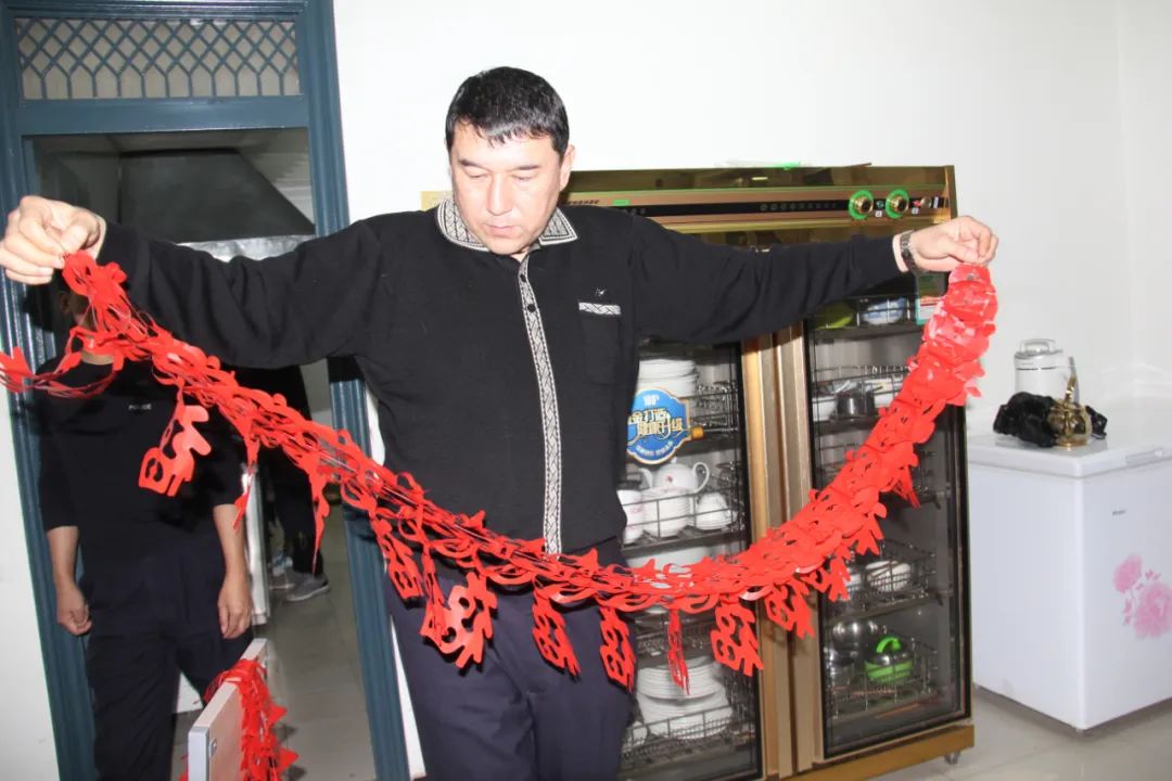 阿斯哈尔·阿皮孜：近十年风雨路，初心不变，这里就是我的故乡！