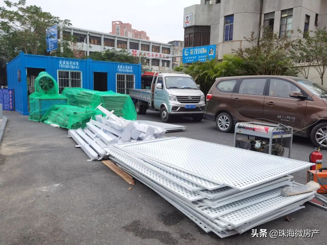 斗门大信停车场电梯,斗门大信天桥