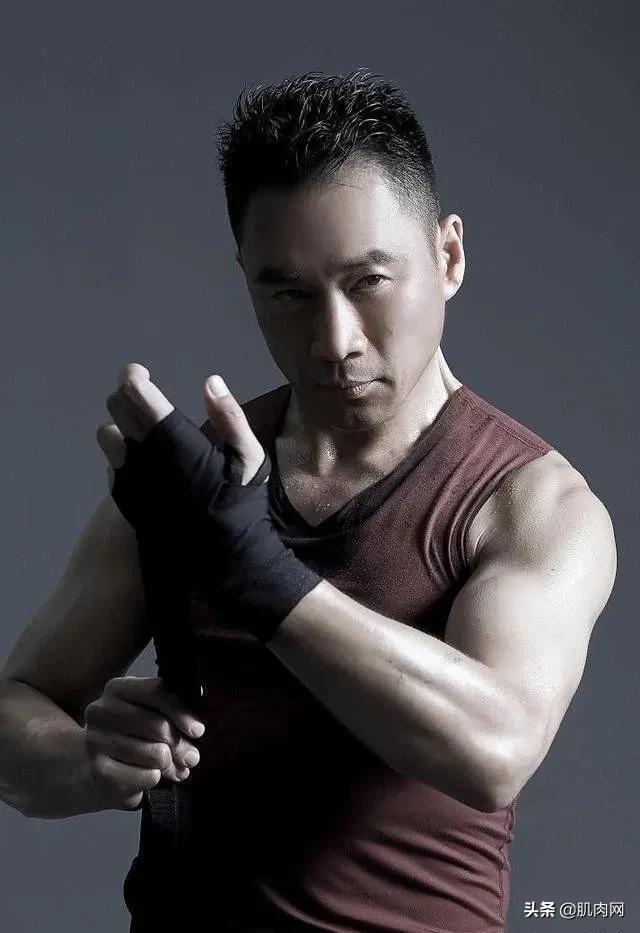 武松丁海峰肌肉,丁海峰武松打虎图片