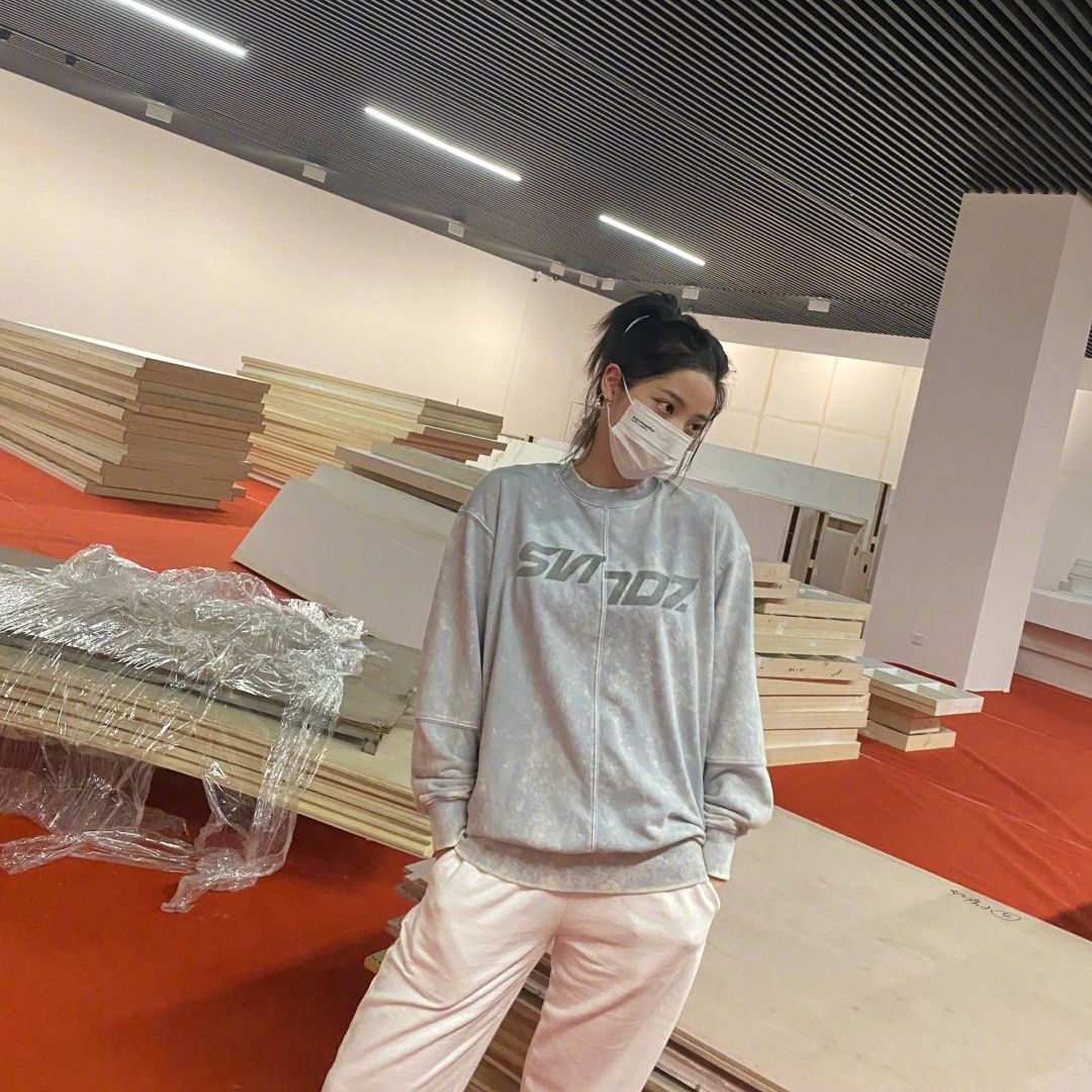 欧阳娜娜的清爽穿搭,欧阳娜娜夏日穿搭美图