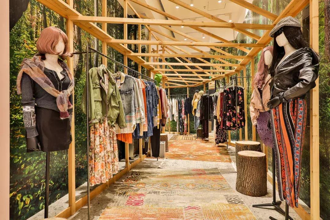 电商的疯狂与实体的困境,电商疯狂的这几年