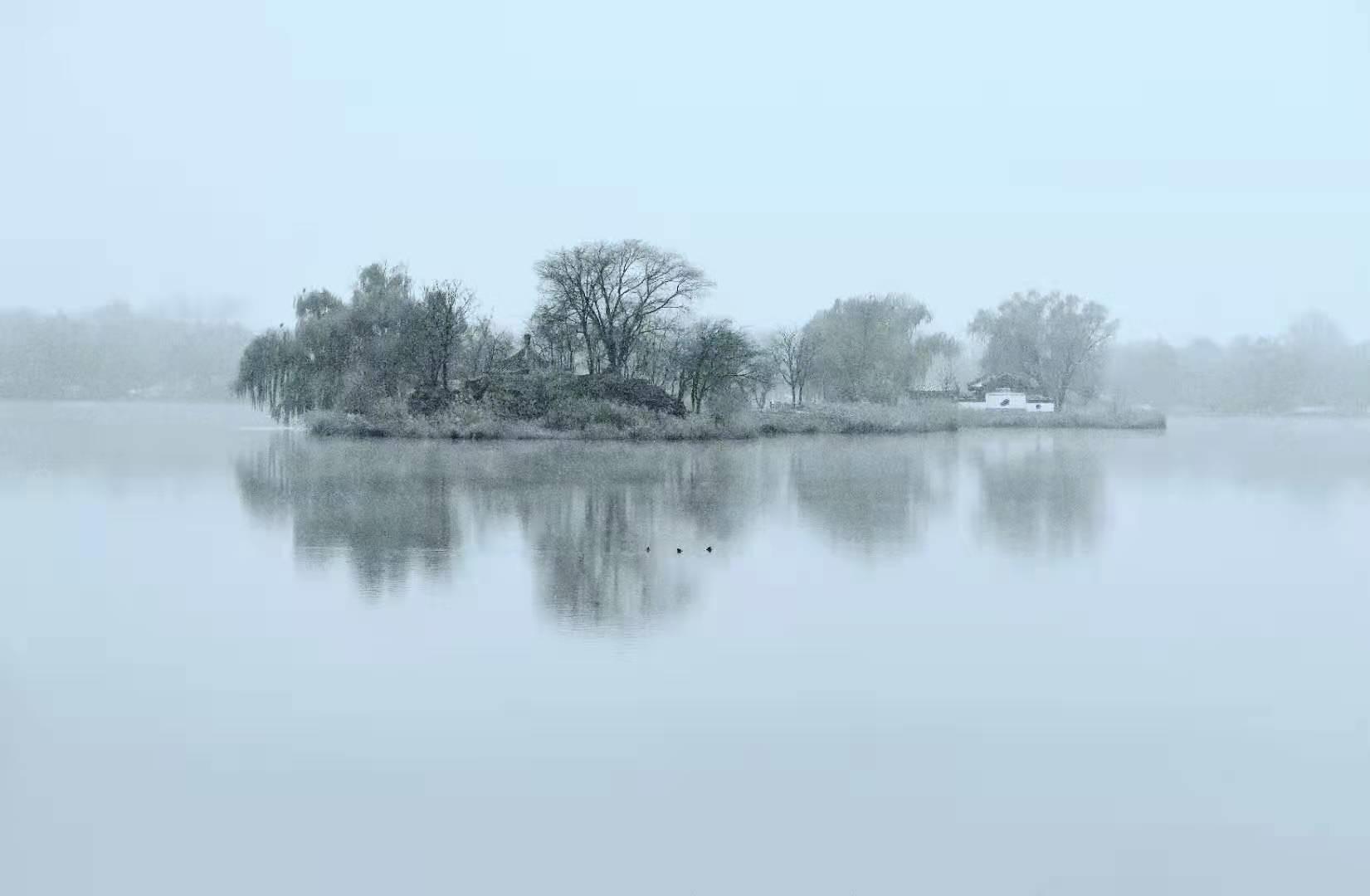 柳宗元大雪诗句,柳宗元山水游记中最富诗意