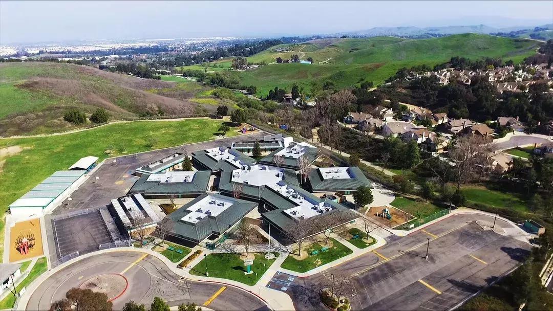 新建区毛坯房捡漏房,新房捡漏90平