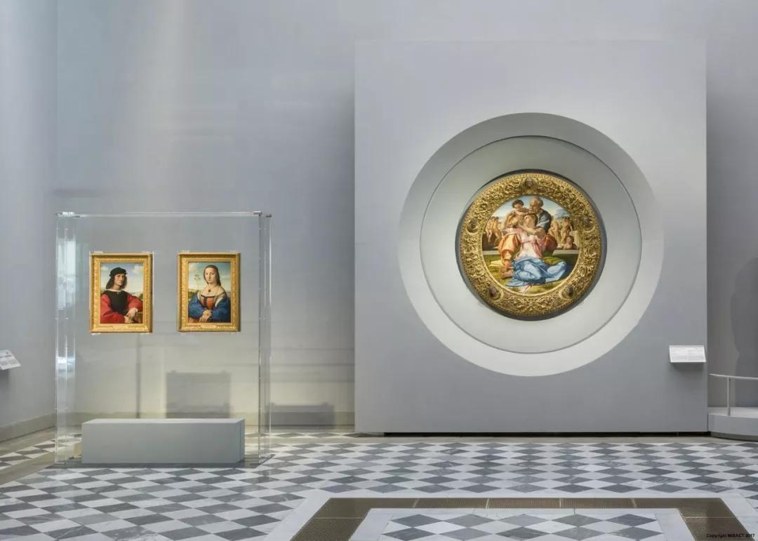 他捐了1000多亿文物,他捐给中国上千亿文物