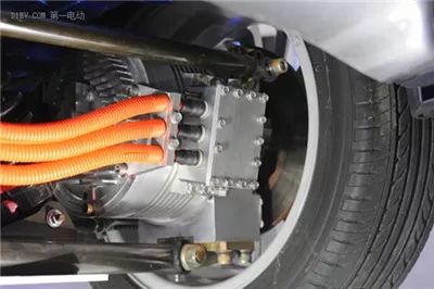 轮毂电机与一体化电机的区别,单置电机和轮毂电机的区别