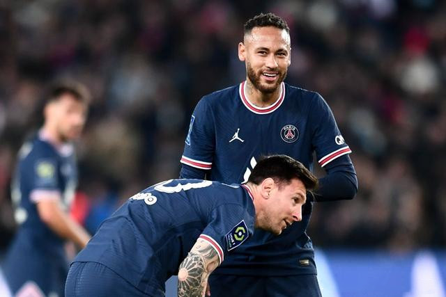 巴黎爆冷0-1不敌雷恩梅西禁区远射,法甲梅西助攻乌龙