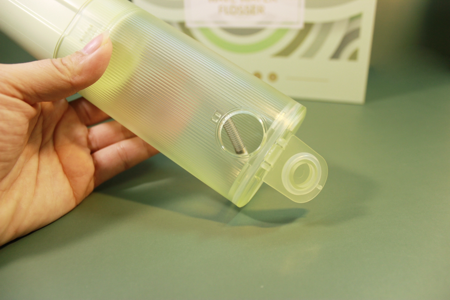 深度清洁呵护口腔，若舒ROSOO糖果冲牙器使用体验